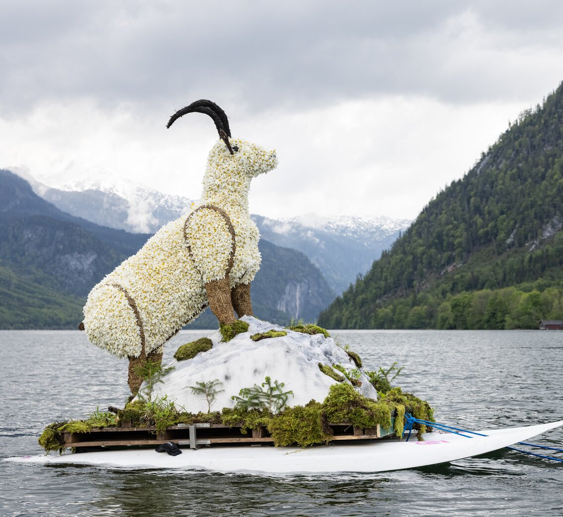 Toplitzsee In Grundlsee Ausseerland Salzkammergut