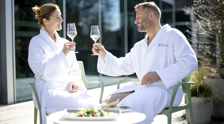 New Year's Eve in a bathrobe at Therme der Ruhe Bad Gleichenberg | © Thermen- & Vulkanland | Tom Lamm