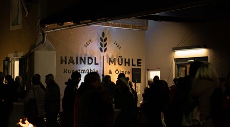 Late Night Shopping | © Haindl Mühle