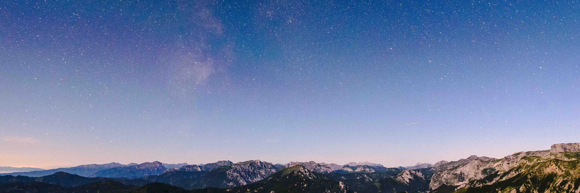 Sternenhimmel über der Aflenzer Bürgeralm | © STG | AdobeStock/Daniel