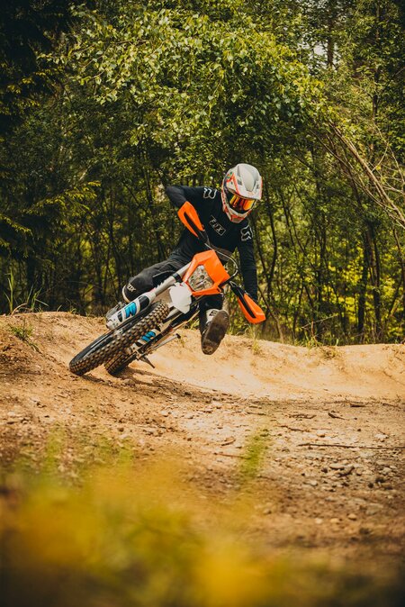 EMX-Park - Elektro Motocross | © Karl Schrotter Photograph