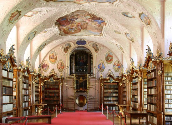 1 day in Vorau_Library_Eastern Styria | © Stiftsarchiv Stift Vorau
