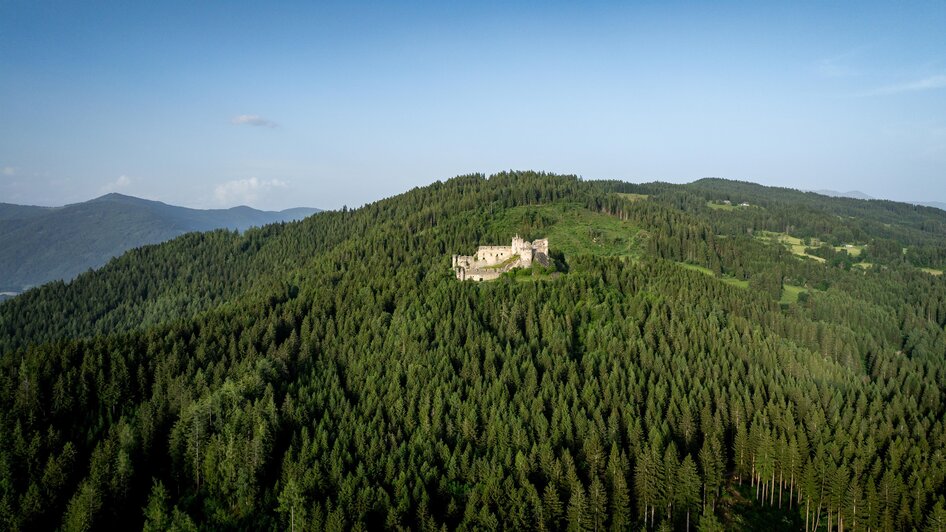 Steinschloss im Wald | © Tourismusverband Murau