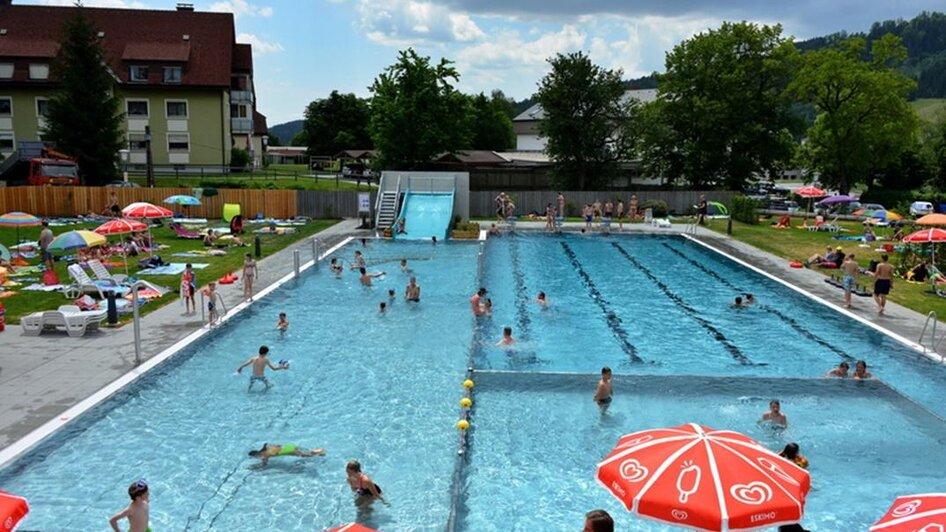 Freibad Anger_von oben_Oststeiermark | © Outdoor pool Anger_from above_Eastern Styria