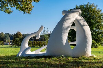 Sculpture in the Bad Blumau thermal spa park | © Kurkommission Bad Blumau