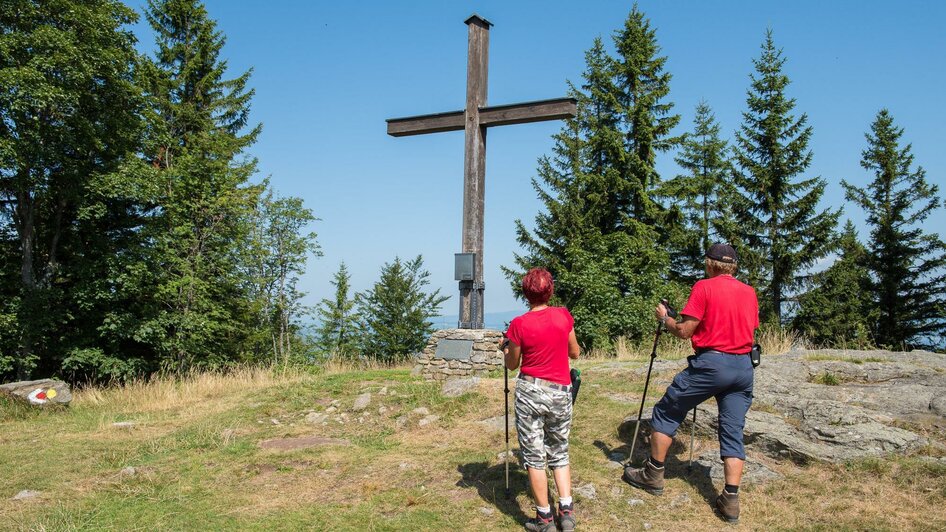 Wanderer am Masenberg_Wanderer_Oststeiermark | © Helmut Schweighofer