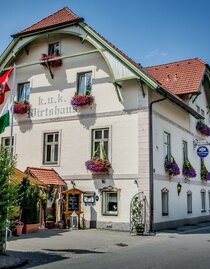 Gasthauskuk- Außenansicht-Murtal-Steiermark | © k.u.k. Wirtshaus Weißkirchen | k.u.k. Wirtshaus Weißkirchen | © k.u.k. Wirtshaus Weißkirchen