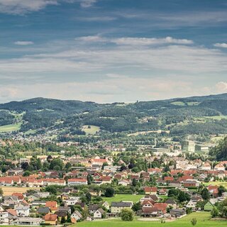 Panoramic view over Bärnbach | © Lipizzanerheimat-DieAbbilderei
