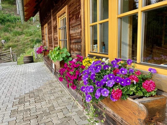 Burgerlhütte-Außenansicht-Murtal-Steiermark | © Burgerlhütte