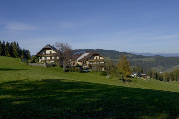 Ferienhof Pletz-exterior view-Murtal-Styria | © Ferienhof Pletz vlg. Großbauer