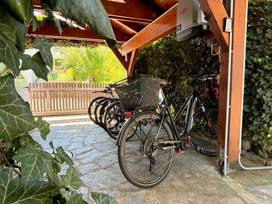 Bicycle parking space