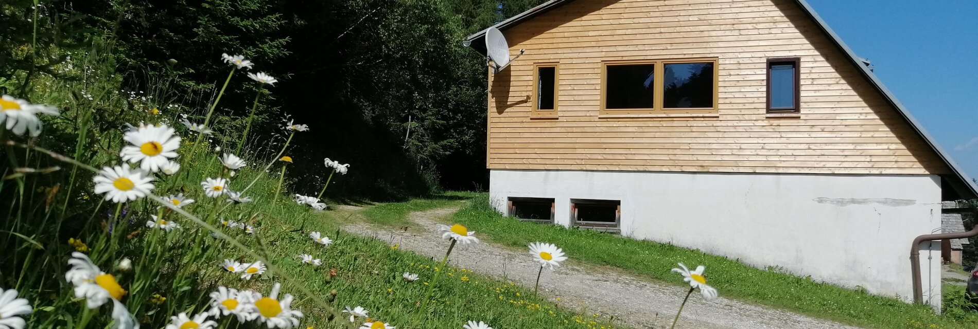 Grosserhütte-Außenansicht-Murtal-Steiermark