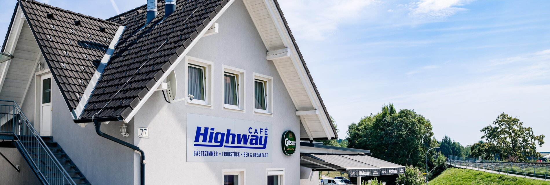 Hotel Highway