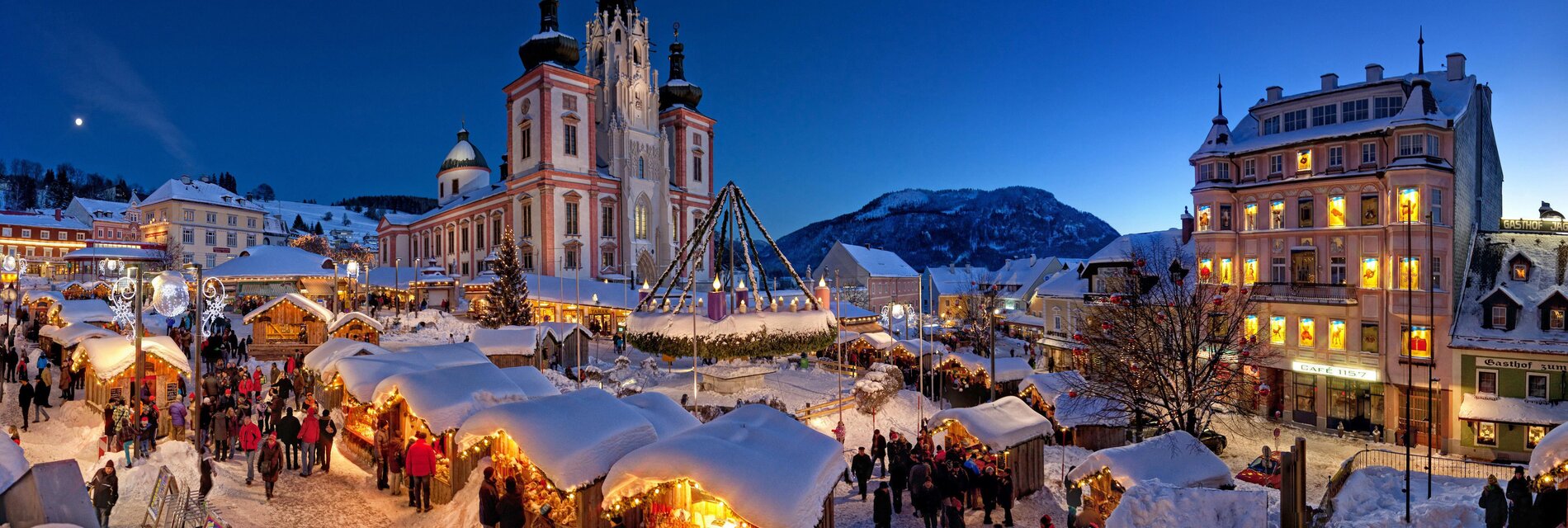 mariazeller-advent-basilika-mariazell-hauptplatz-C