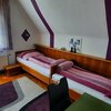 Photo of Triple room, shared shower/shared toilet, 1 bed room | © Privatzimmer Gelter