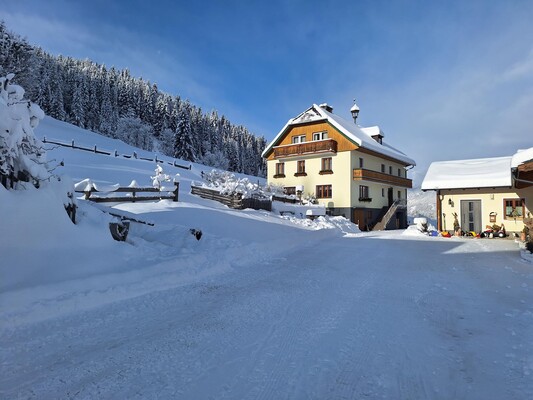 Rodlerhof im Winter | © Rodlerhof