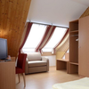 Photo of Double room, shower or bath, toilet, terrace | © Stadthotel Schwerterbräu