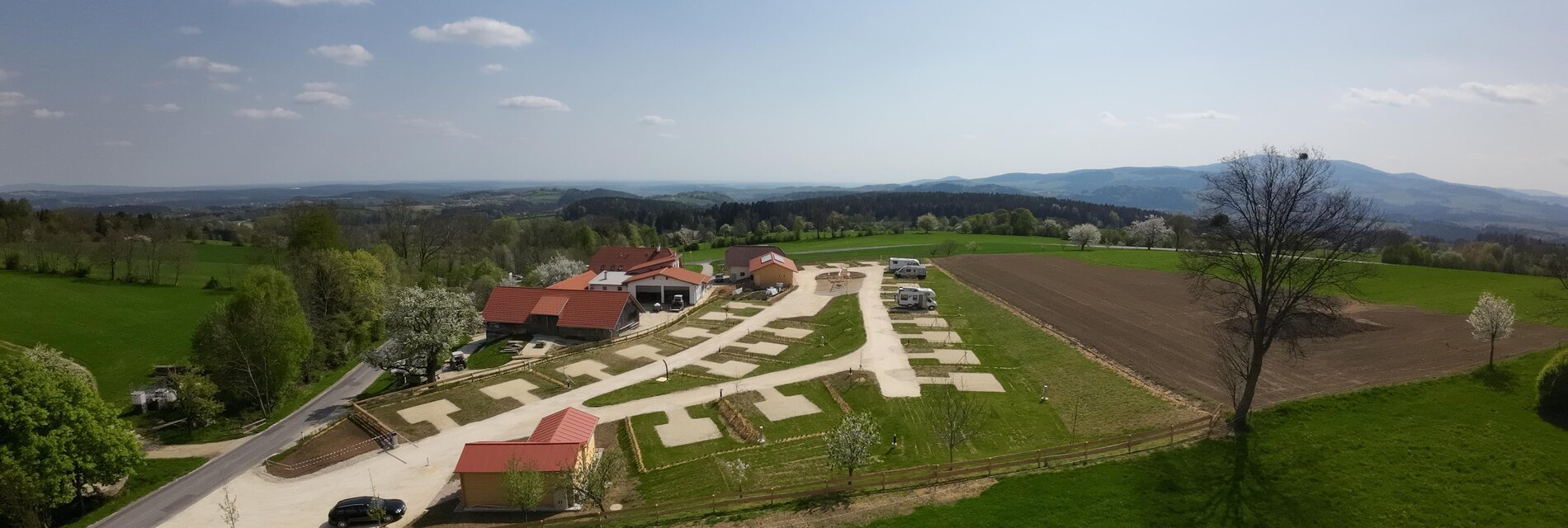 Campingplatz Einfahrtsbereich