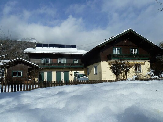 Gästehaus Schönauer - Hausfoto Winter