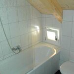 Photo of hol. house/4 + more bedrooms/shower,bath